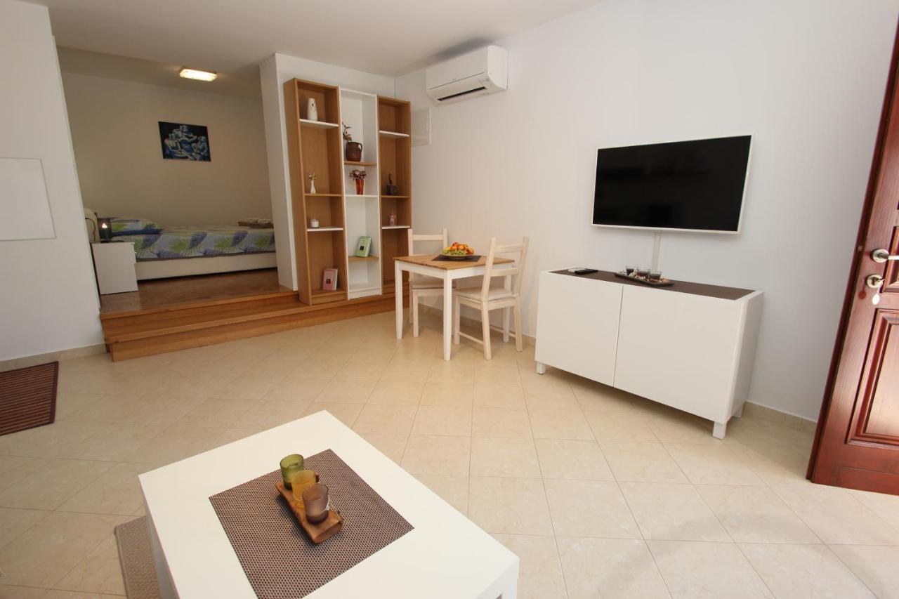 פורץ Apartment Luigi מראה חיצוני תמונה